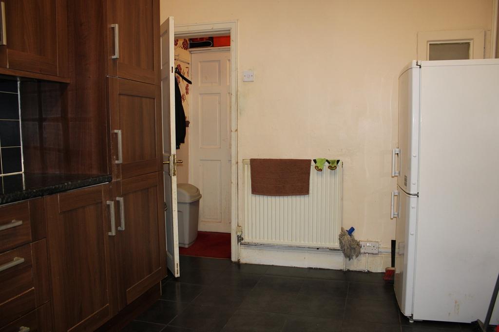 Kitchen area photo