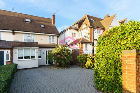 4 bedroom semi-detached house for sale, Lyndhurst Avenue, Mill Hill, NW7