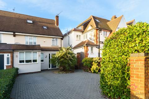 undefined, Lyndhurst Avenue, Mill Hill, NW7