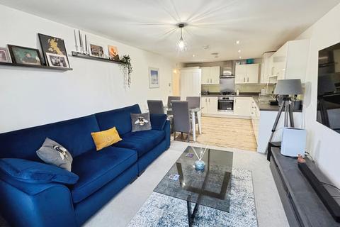 2 bedroom apartment for sale, Elm Drive, Woodley, Reading