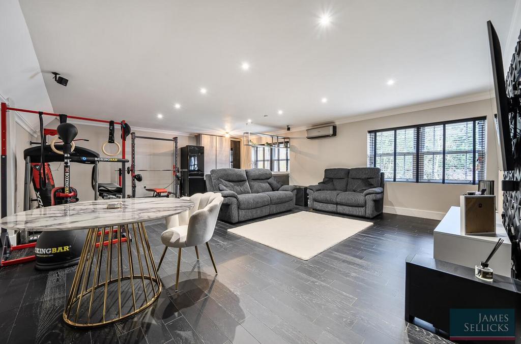 Potential Annexe