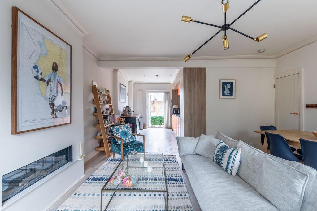 Kitchen/Reception