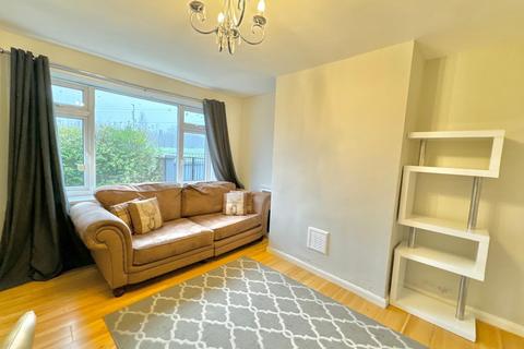 2 bedroom semi-detached house to rent, Amberton Grove, Leeds, West Yorkshire, LS8