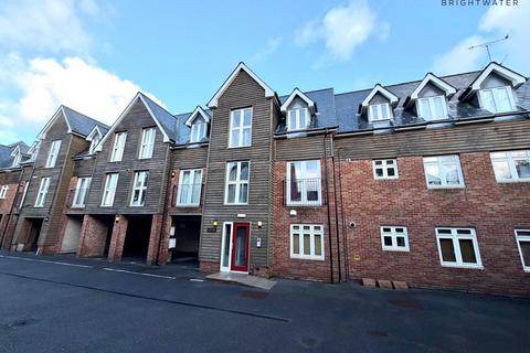 Forest Gate Court, Ringwood, BH24