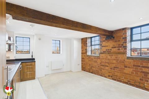 2 bedroom flat for sale, Severn Road, Lock Warehouse Severn Road, GL1