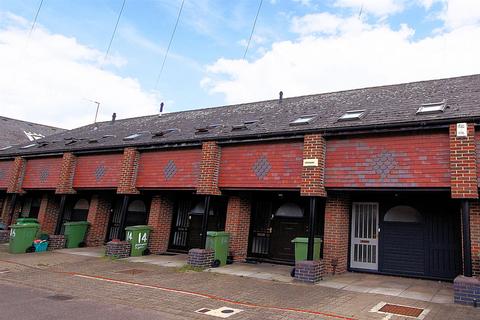 1 bedroom house to rent, Fairview GL52 2LB