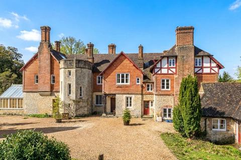 Hawksfold Lane East, Fernhurst, Haslemere, West Sussex, GU27