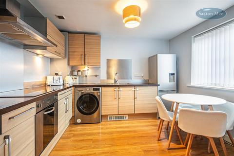 2 bedroom apartment for sale, Chestnut Court, Oughtibridge, Sheffield