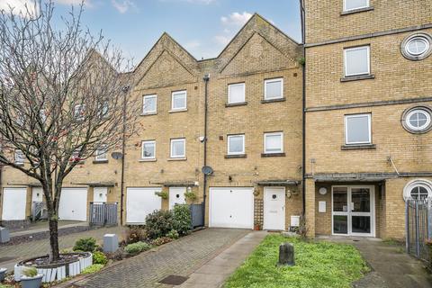 undefined, Wharfside Close, Erith