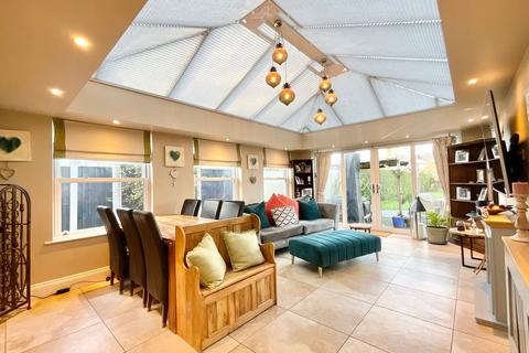 2 bedroom detached bungalow for sale, Weston Lane, Basford, CW2