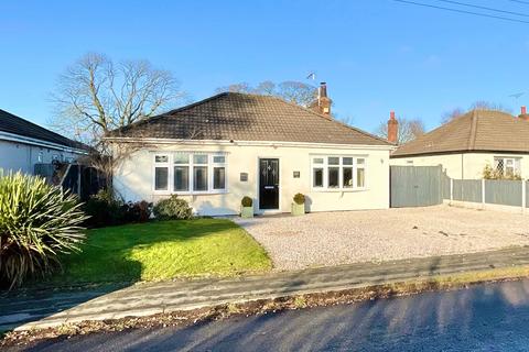 2 bedroom detached bungalow for sale, Weston Lane, Basford, CW2