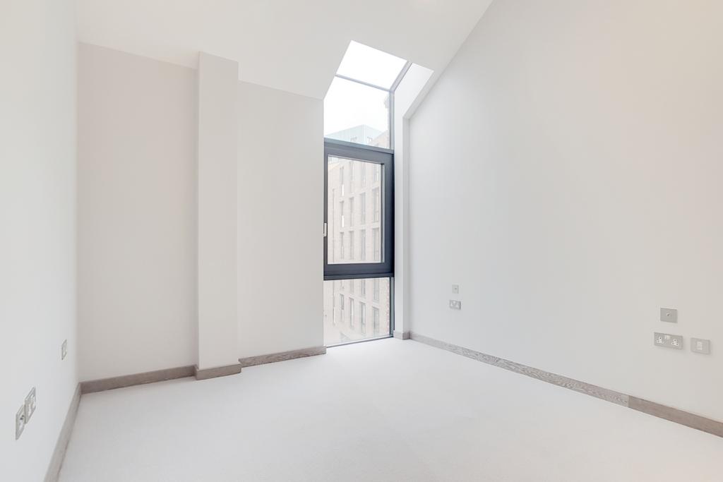 8 Bedroom 1