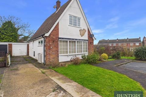 3 bedroom detached house for sale, Strickland Road, Hunmanby, Filey