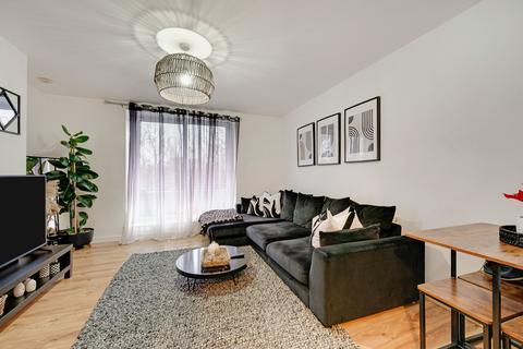 2 bedroom flat to rent, Blackbird Hill, London NW9