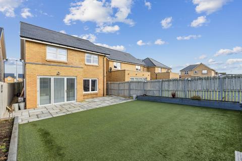 undefined, Shiel Hall Square, Rosewell, EH24