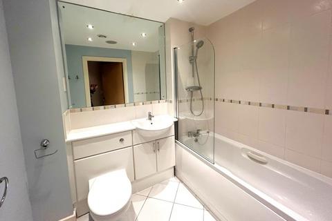 2 bedroom apartment to rent, London Road, Guildford GU1