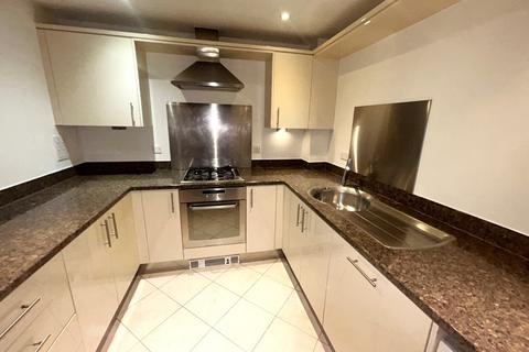 2 bedroom apartment to rent, London Road, Guildford GU1