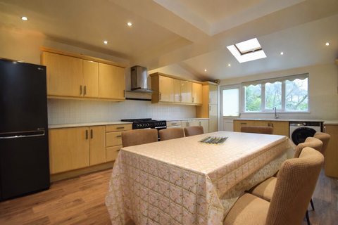 5 bedroom end of terrace house for sale, Bruntwood Lane, Cheadle Hulme