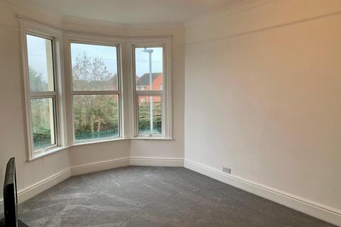 3 bedroom house share to rent, Churchill Road, Weston-super-Mare, Somerset