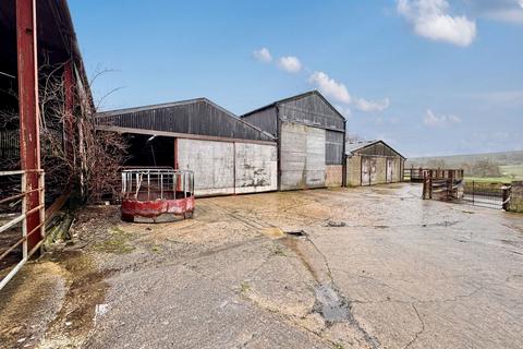 Land for sale, 78.92 Acres of Land & Extensive Range of Farm Buildings, Woodhall