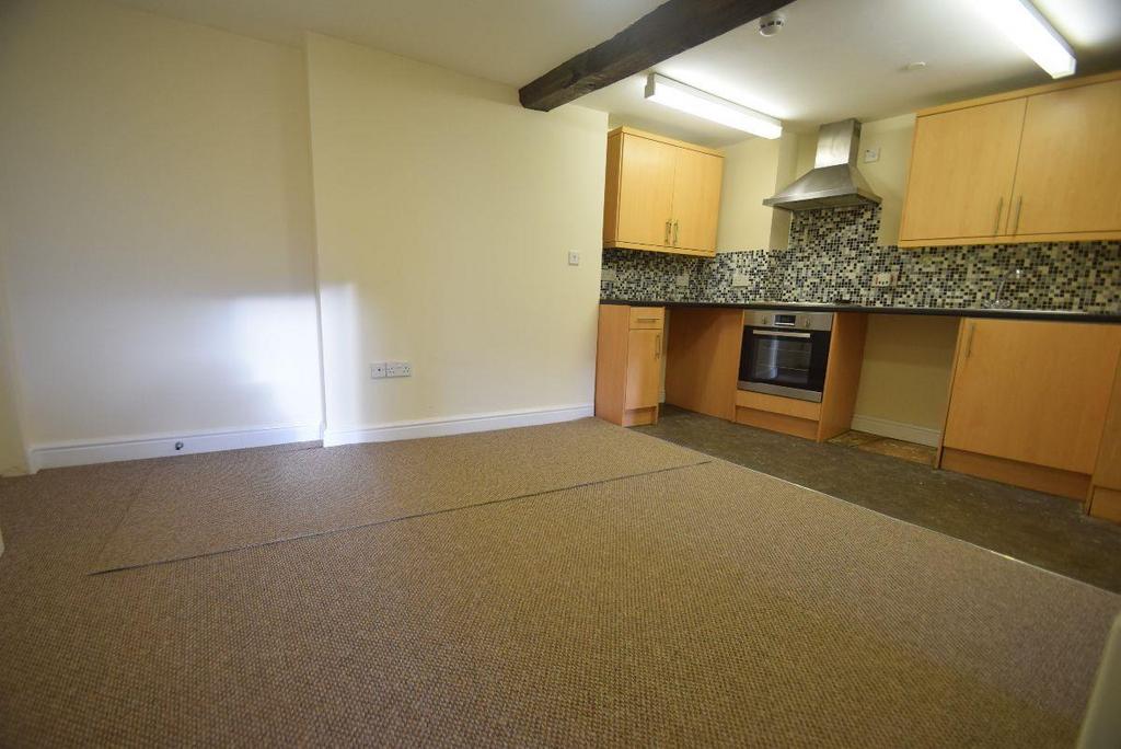 Open Plan Lounge, Dining &amp; Kitchen Area