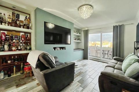 2 bedroom flat for sale, Greens Place, South Shields, Tyne and Wear, NE33 2AE