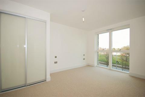 2 bedroom apartment to rent, Bodiam Court, Royal Waterside, Park Royal, NW10