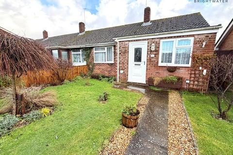2 bedroom semi-detached bungalow for sale, Gardner Road, Ringwood, BH24
