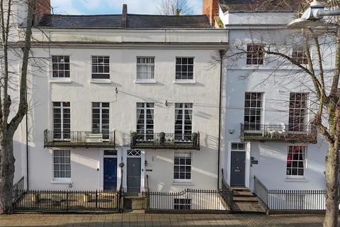 4 bedroom townhouse for sale, Portland Street, Leamington Spa