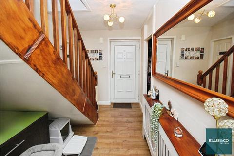 undefined, Prayle Grove, Cricklewood, NW2