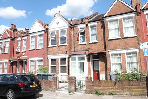 1 bedroom in a house share to rent, Brenthurst Road, London NW10