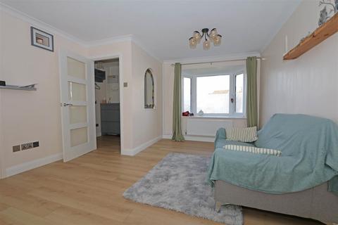 undefined, Sheerstock, Haddenham, Aylesbury