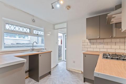 2 bedroom terraced house for sale, Oxford Street, Pontypridd, CF37