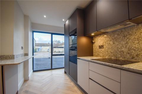 3 bedroom terraced house for sale, High Street, Chesterton, Cambridge, Cambridgeshire, CB4