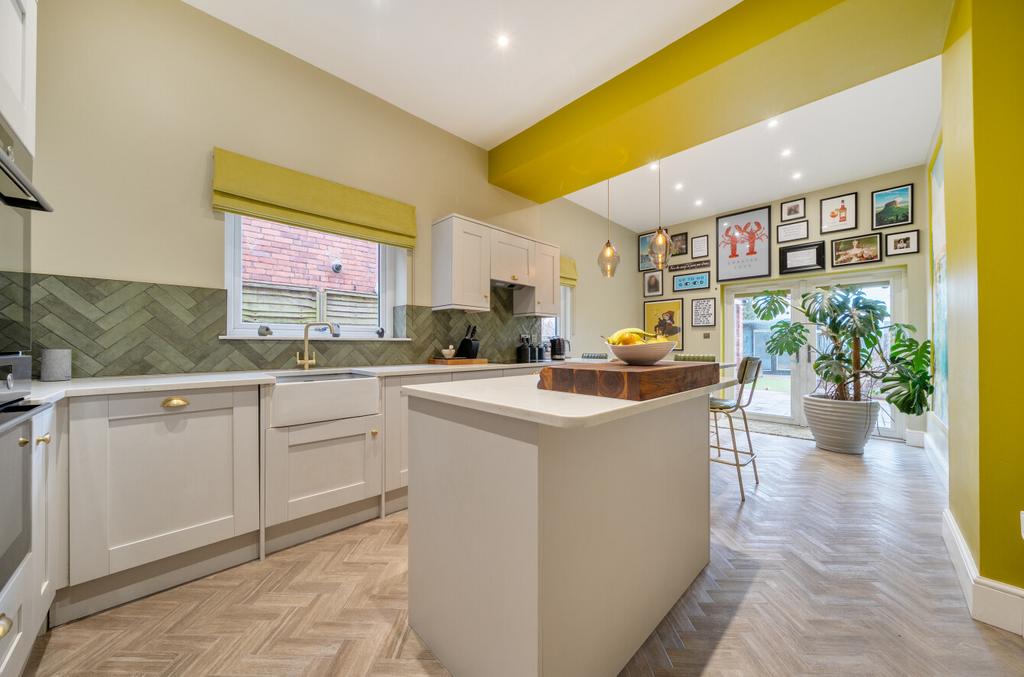 -696a3b3e95f96-l-1396420-32-6969165ac3961