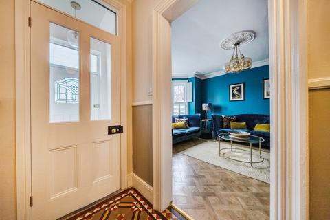 4 bedroom end of terrace house for sale, Oswestry SY11