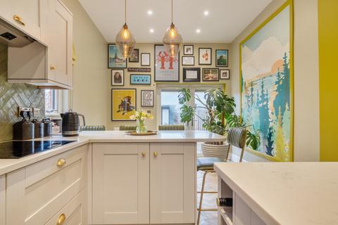 4 bedroom end of terrace house for sale, Oswestry SY11