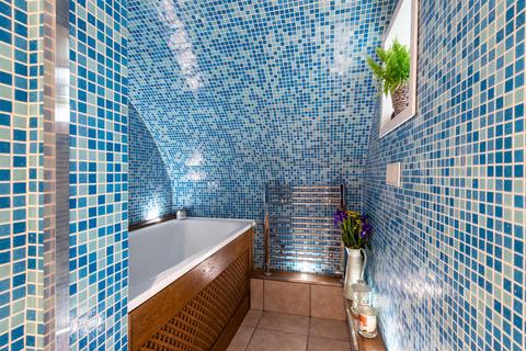 1 bedroom flat for sale, Cobham Terrace, Bean Road, Greenhithe