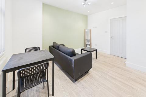 2 bedroom apartment to rent, Norfolk Street, Coventry CV1