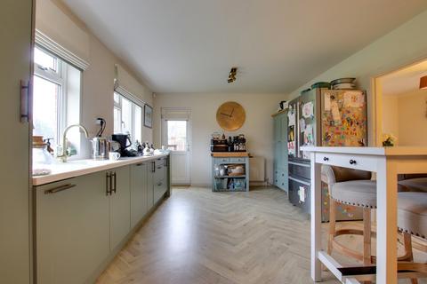 undefined, Viney Road, Lymington, SO41
