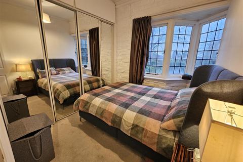 1 bedroom apartment for sale, Church Lane East, Aldershot