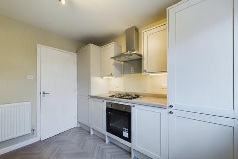 3 bedroom detached bungalow to rent, 12 Curlew Close, Driffield, YO25 5HH