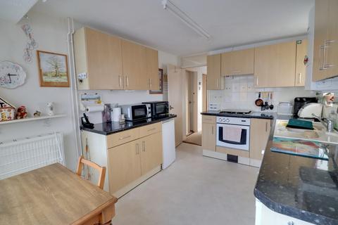 2 bedroom detached bungalow for sale, CHARLESWORTH DRIVE, WATERLOOVILLE