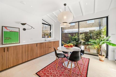4 bedroom semi-detached house for sale, Cleveland Avenue, London, W4