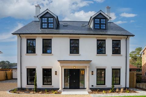 5 bedroom detached house for sale, Glenferness Avenue, Talbot Woods, Bournemouth, BH4