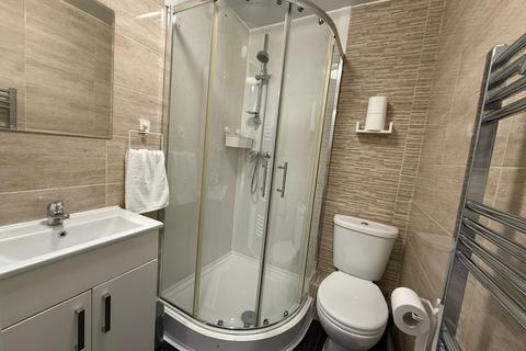 undefined, Chapel Road, Hounslow TW3