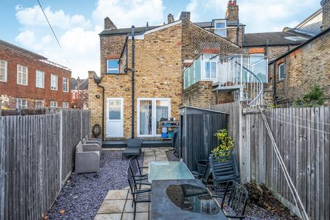 2 bedroom apartment for sale, Harpenden Road, London, SE27