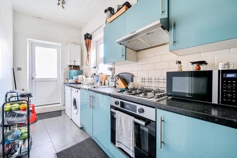 2 bedroom apartment for sale, Harpenden Road, London, SE27