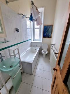 2 bedroom flat to rent, Springbank Terrace, Ferryhill, Aberdeen, AB11