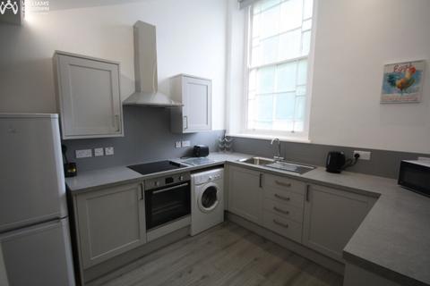 1 bedroom apartment to rent, High Street, Bangor, Gwynedd, LL57
